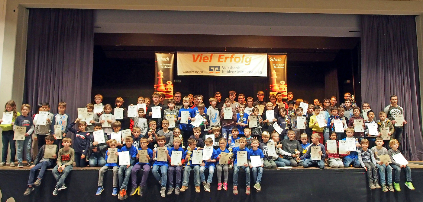 Schüler und Schülerinnen die an der 6. Koblenzer Schulschach-Meisterschaft 2018 teilgenommen haben